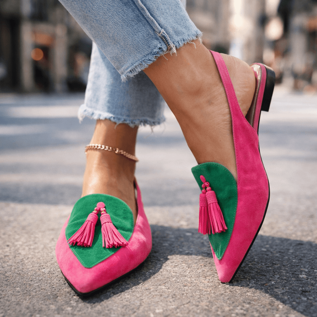 ELIZA | STRAPPY SANDALS WITH TASSEL DETAILS