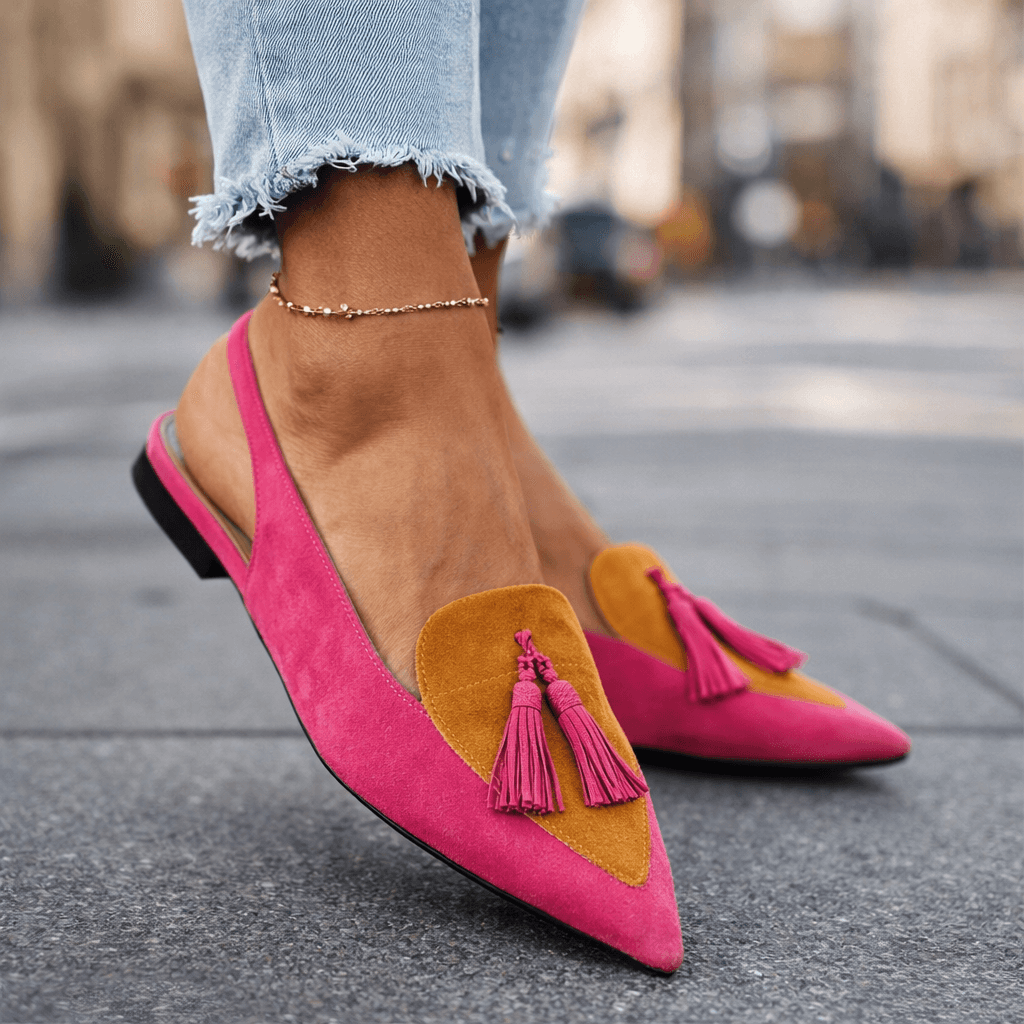 ELIZA | STRAPPY SANDALS WITH TASSEL DETAILS