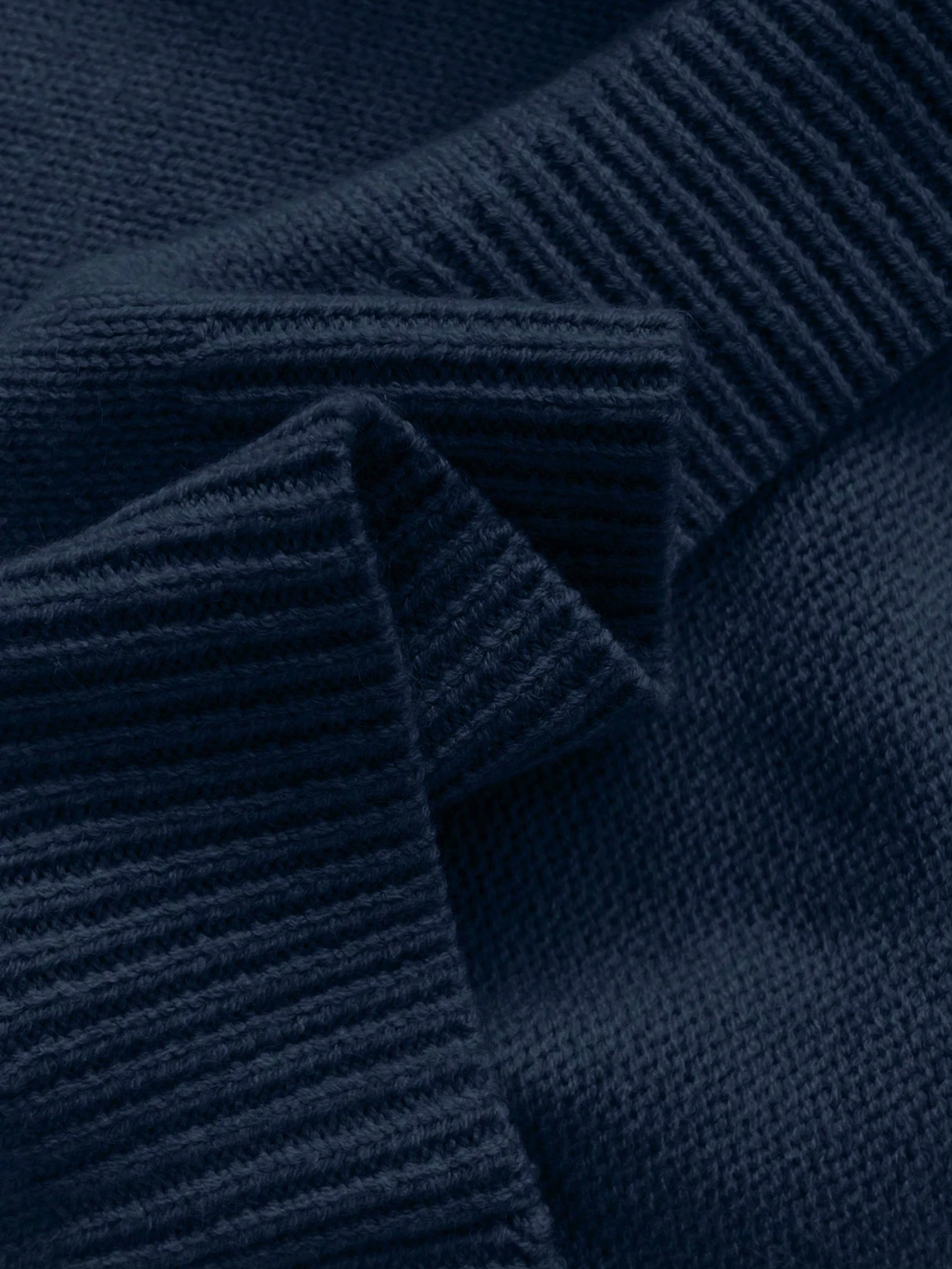 Celine - Maglione in maglia chic con elegante colletto in pizzo